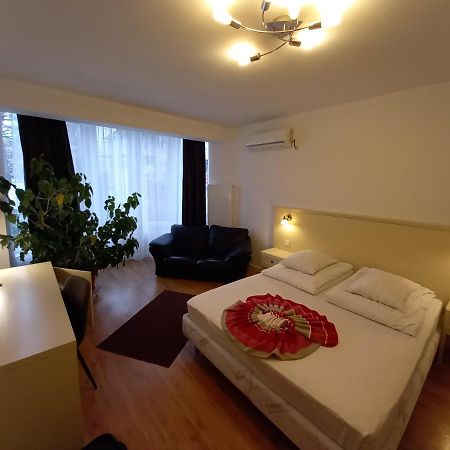 Pensiunea Riunione Brasov Ngoại thất bức ảnh