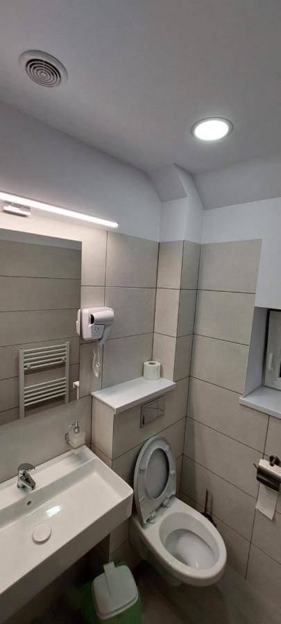 Pensiunea Riunione Brasov Ngoại thất bức ảnh