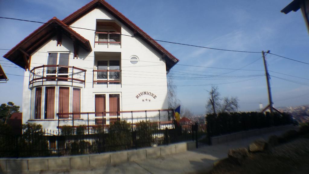 Pensiunea Riunione Brasov Ngoại thất bức ảnh