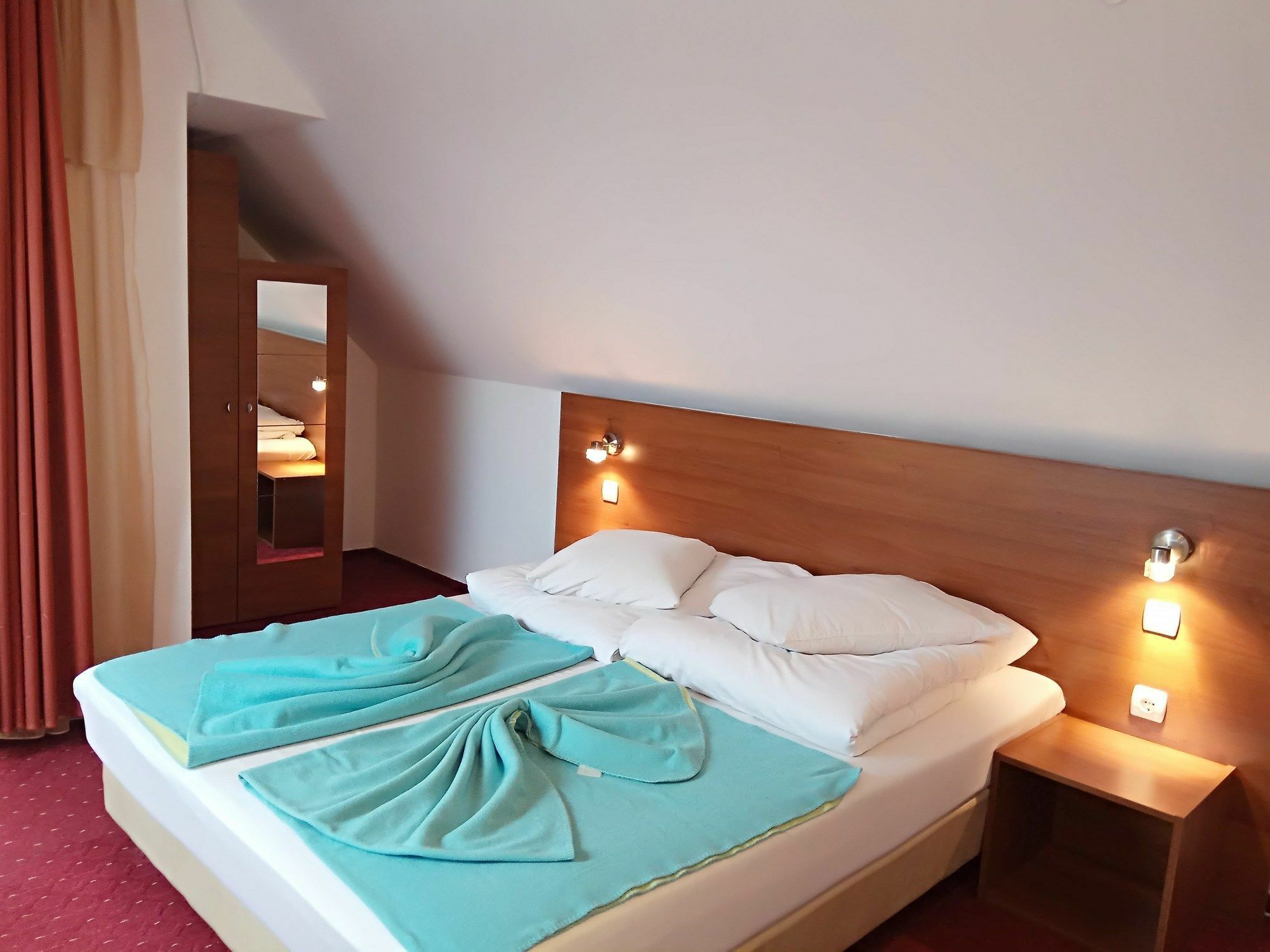 Pensiunea Riunione Brasov Ngoại thất bức ảnh